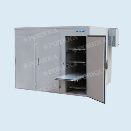 Холодильная камера для хранения тел умерших Поркка 3МУ4 (12 мест, 3 секции, 3 двери) (крашенная сталь, температура -5...+5 °С)