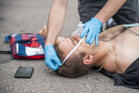 Маска для сердечно-легочной реанимации складная для детей и взрослых Медплант (одноразовая, арт. 1531)
